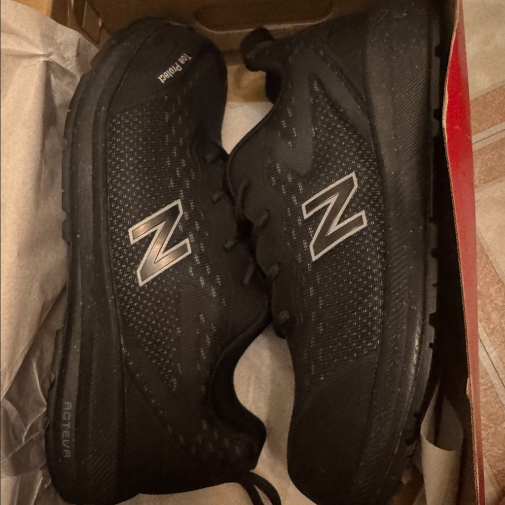 New Balance Men's Black Steel Toed Shoes